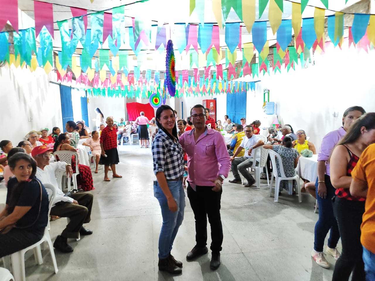 Camacã: Arraiá do Clube da Melhor Idade teve muito forró